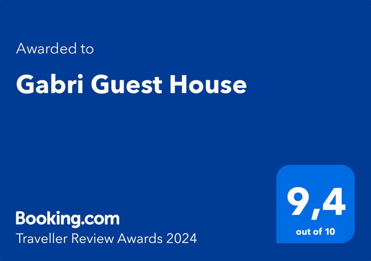 Gabri Guest House Bari Exteriör bild